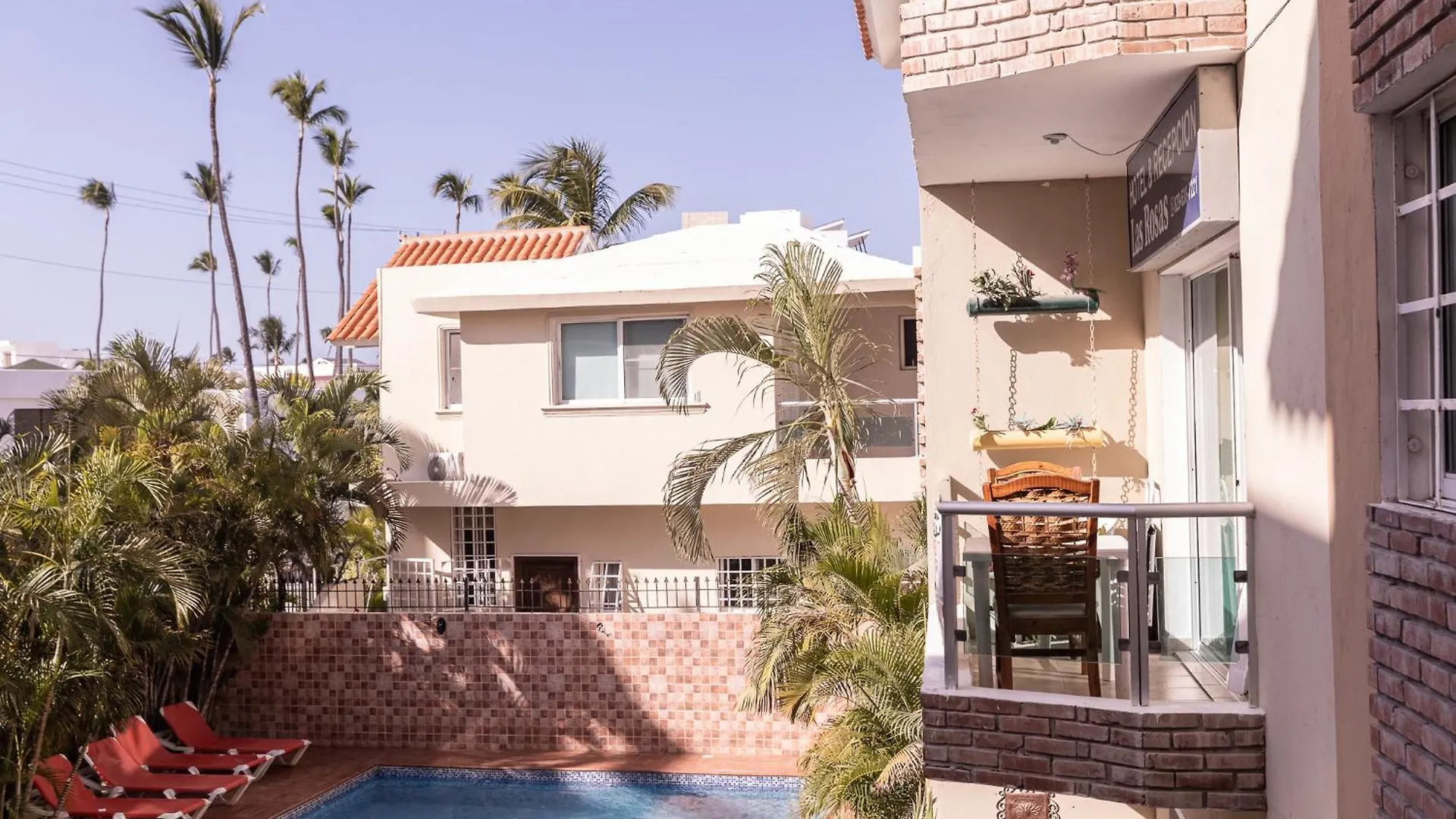 Hostal Las Rosas De Punta Cana Maison d'hôtes