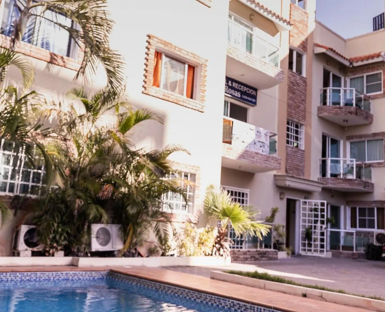 Hostal Las Rosas De Punta Cana Maison d'hôtes